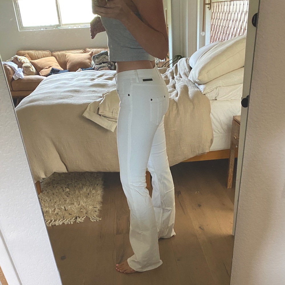 Burberry Brit long white Flare Jeans